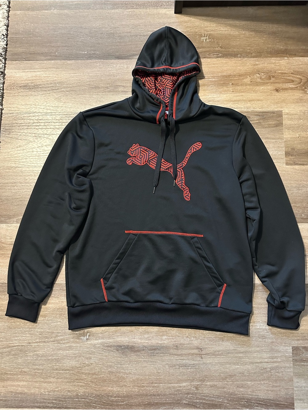 Puma Men’s Sport Lifestyle Hoodie – Size XL – DryCELL CleverDry – Black & Red